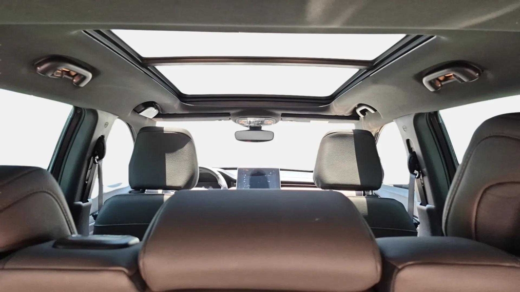 jeep commander 2.0 td380 turbo diesel overland at9 1.9 4p automatico 202412