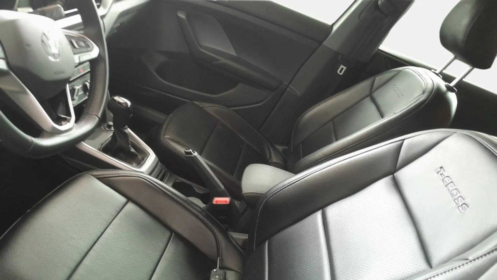 volkswagen t-cross 1.0 200 tsi total flex automatico 4p 202513