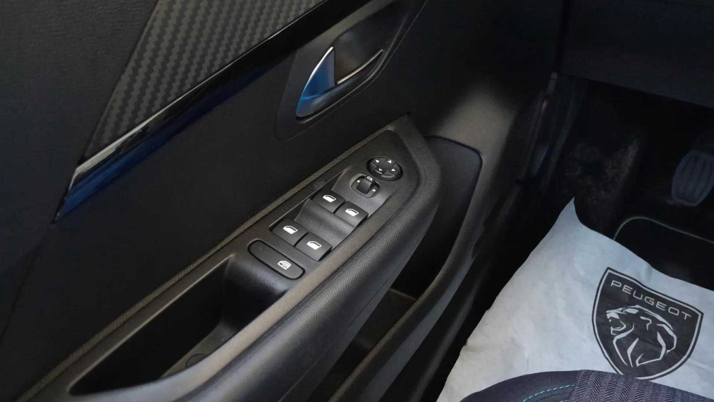 peugeot 208 1.0 firefly flex style manual 4p 202310