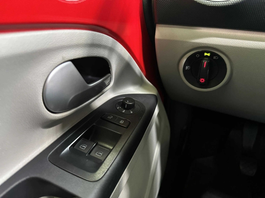 volkswagen up 1.0 tsi move 12v flex 4p manual 201810