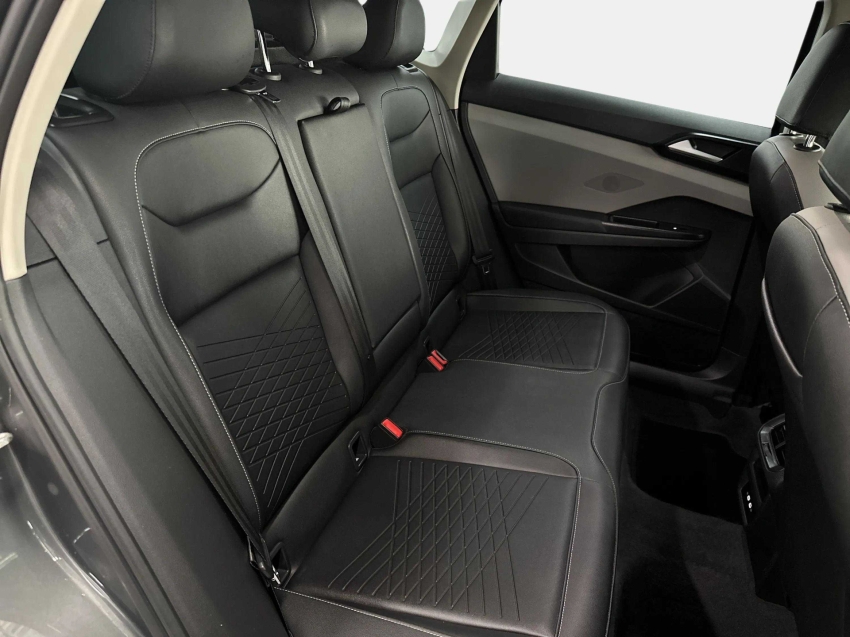 volkswagen taos 1.4 250 tsi total flex comfortline automatico 4p 202313