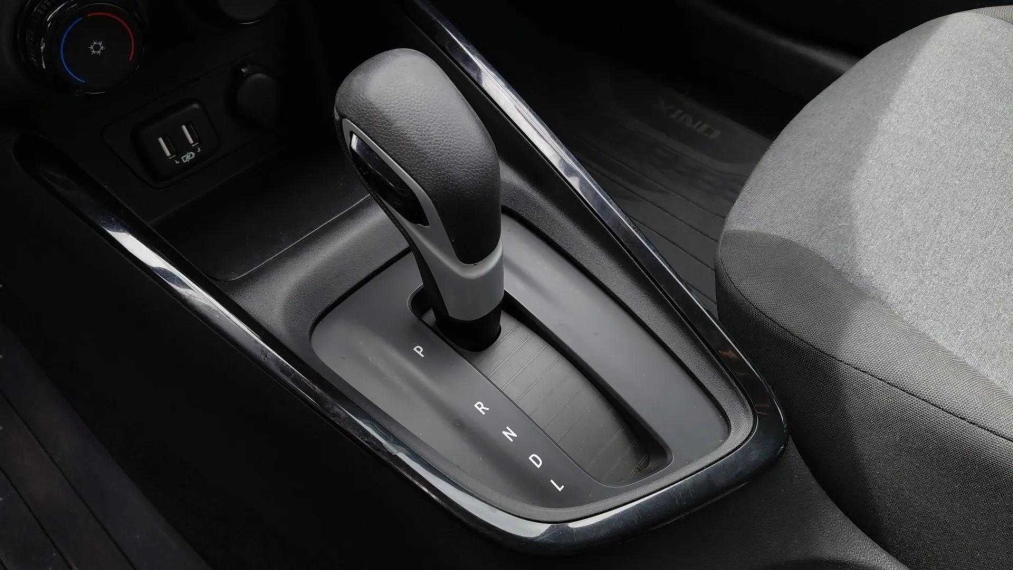 chevrolet onix 1.0 turbo flex automatico 5p 202311