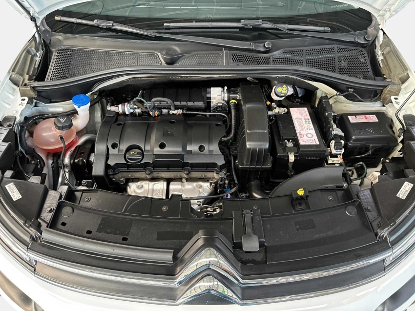 citroen c4 cactus 1.6 vti 120 flex feel eat6 4p automatico 202315