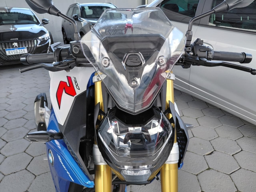 f900 r sport plus gasolina13