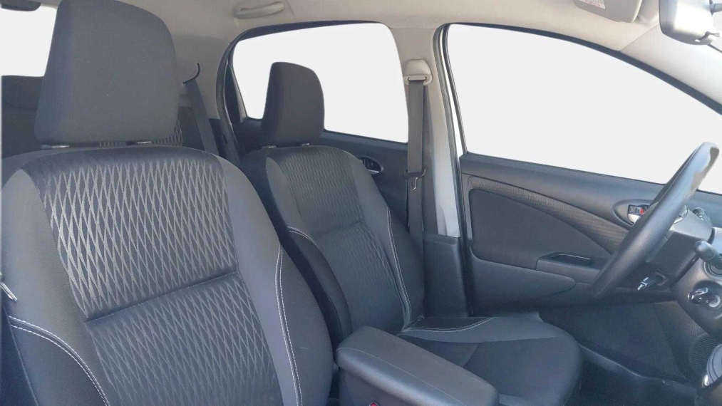 toyota etios 1.5 x plus 16v flex 4p automatico 1.4 5p 202112