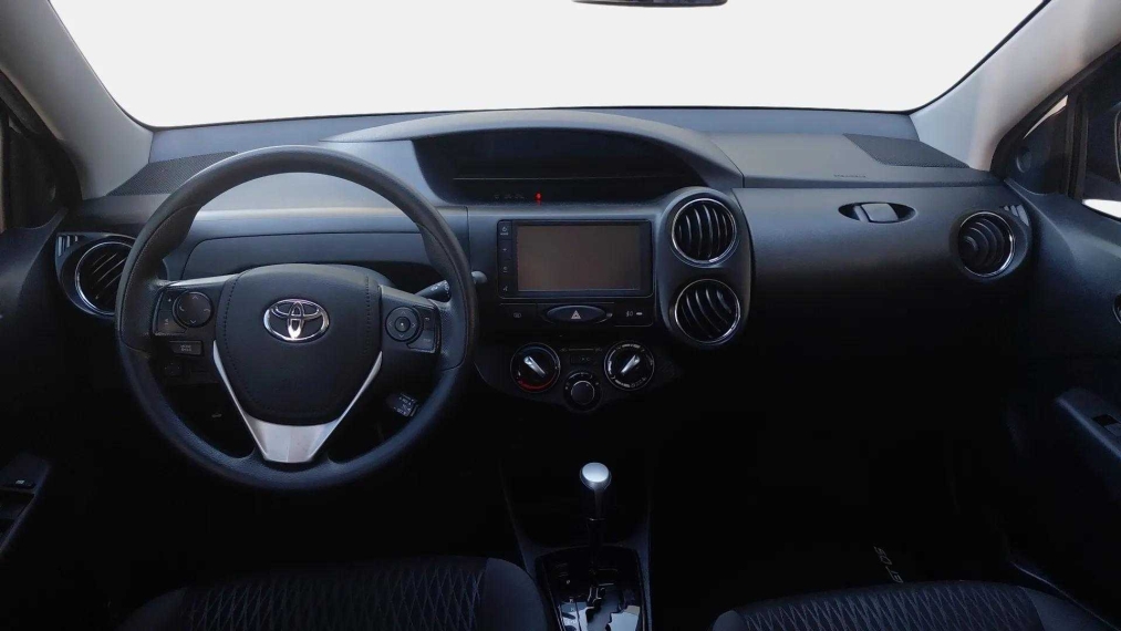 toyota etios 1.5 x plus 16v flex 4p automatico 1.4 5p 20218