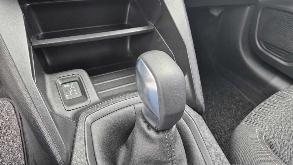 peugeot 208 1.6 16v flex active at6 4p automatico 202414