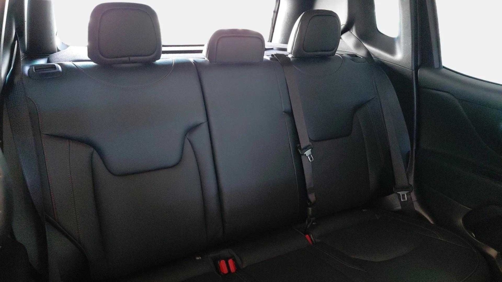 jeep renegade 1.3 t270 turbo flex trailhawk 4x4 at9 5p automatico 202513