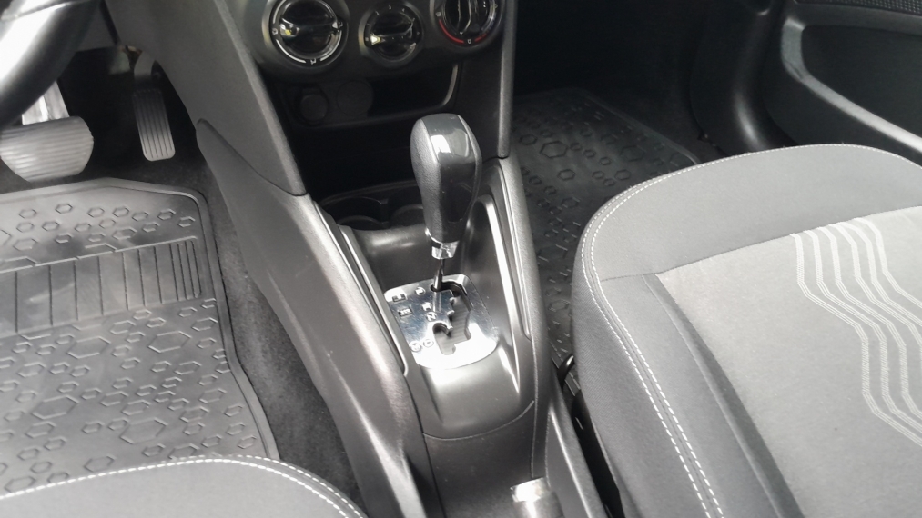 peugeot 2008 1.6 16v flex allure 4p automatico 201913