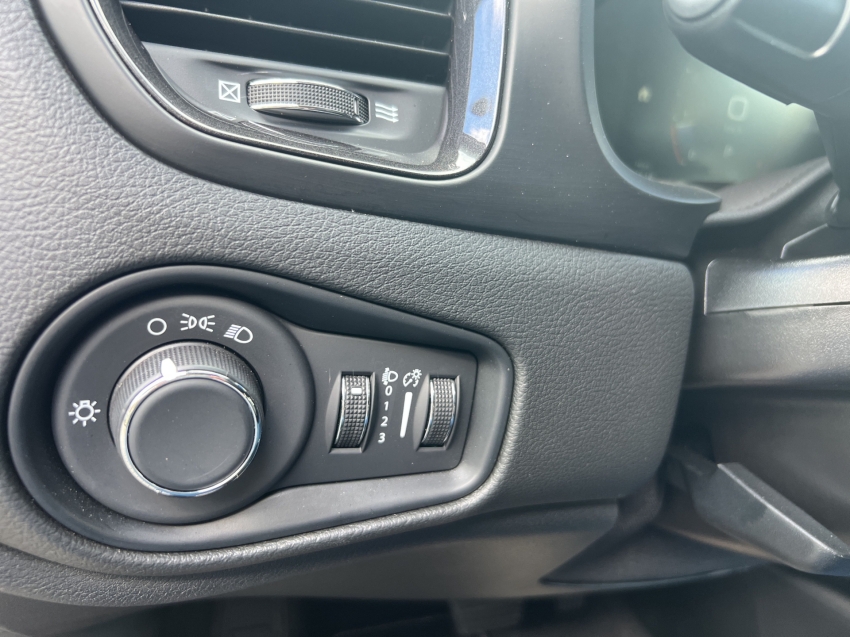 jeep renegade 1.3 t270 turbo flex longitude at6 5p automatico 202310