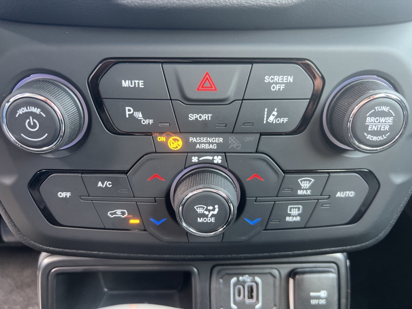 jeep renegade 1.3 t270 turbo flex longitude at6 5p automatico 202313