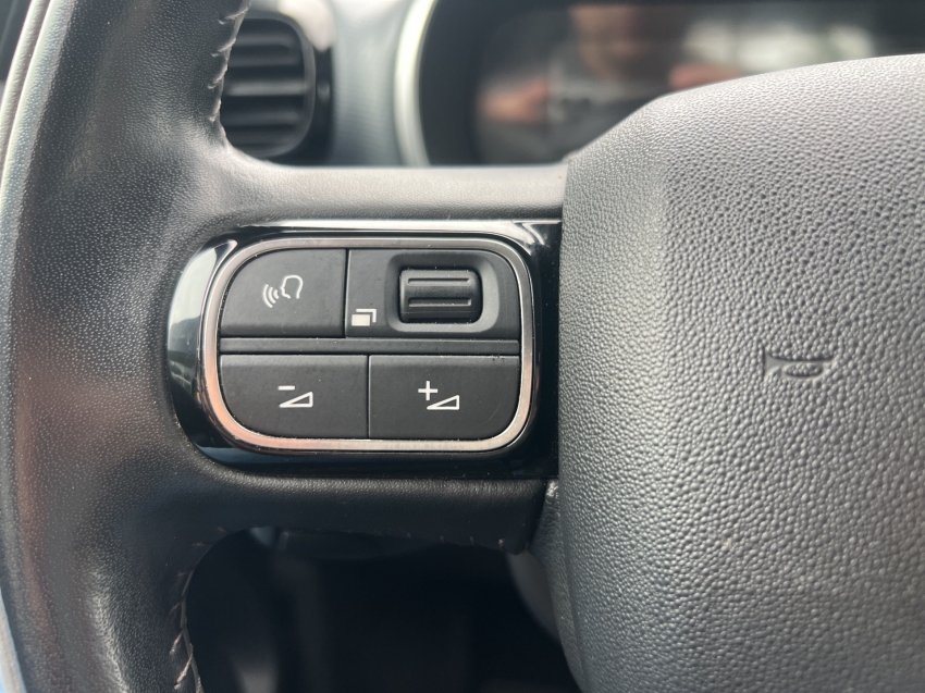 citroen c4 cactus 1.6 thp flex shine pack eat6 4p automatico 202213