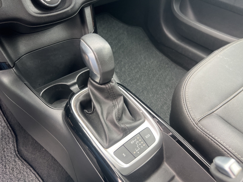 citroen c4 cactus 1.6 thp flex shine pack eat6 4p automatico 20229