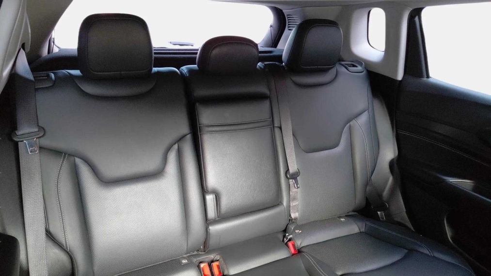 jeep compass 1.3 t270 turbo flex longitude at6 4p automatico 202313