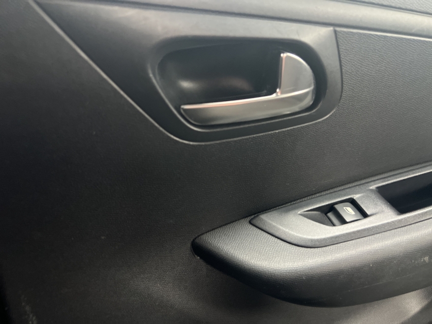 peugeot 208 1.6 16v flex active at6 4p automatico 202314