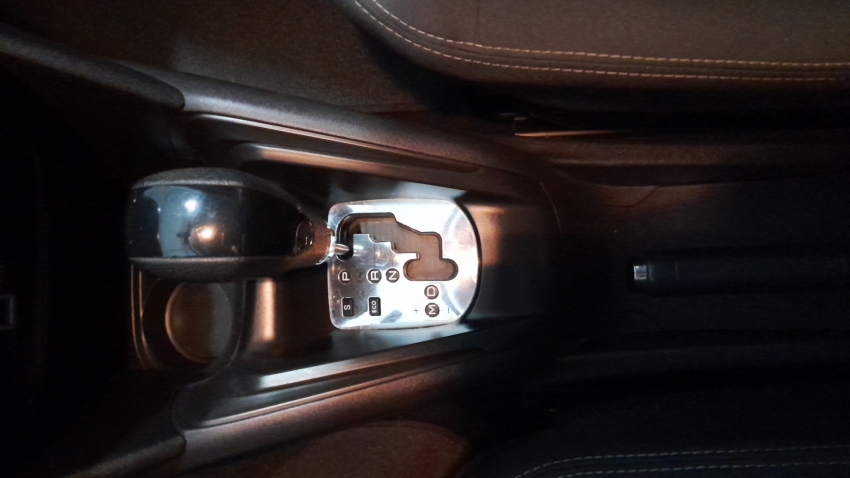 peugeot 2008 1.6 16v flex allure 4p automatico 1.5 202314