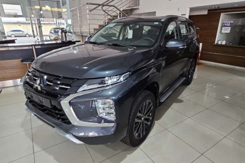 mitsubishi pajero sport 2.4 16v mivec turbo diesel legend awd automatico 5p 2025