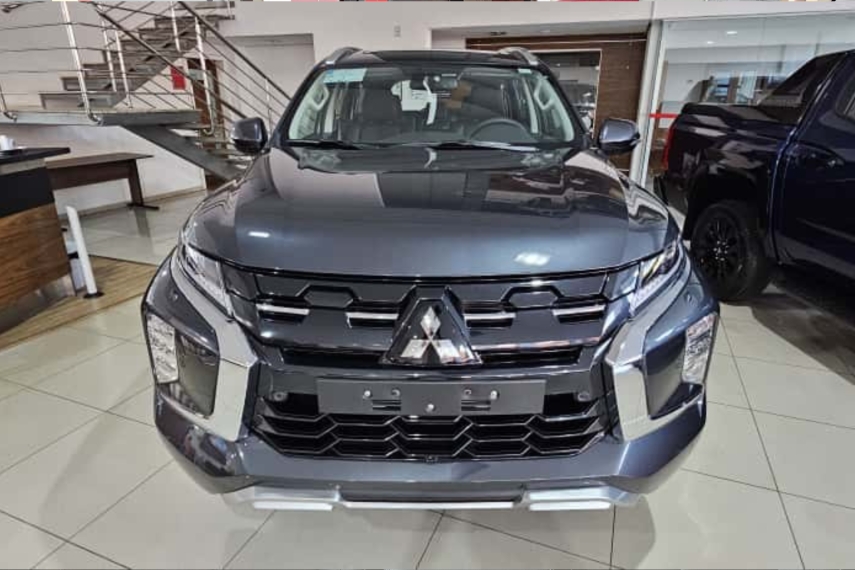 mitsubishi pajero sport 2.4 16v mivec turbo diesel legend awd automatico 5p 2025