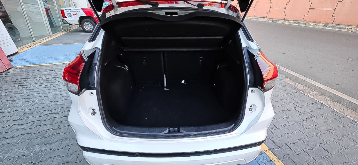 nissan kicks 1.6 16v flexstart xplay xtronic flex 4p automatico 202210