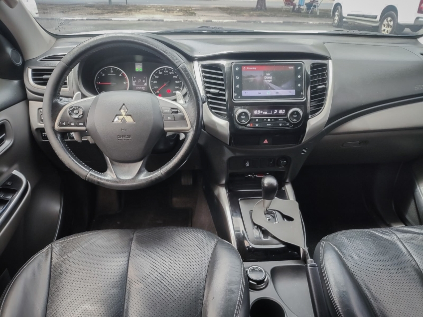 mitsubishi l200 triton 2.4 16v turbo diesel sport hpe-s cd 4p 4x4 automatico 2.0 manual 20194