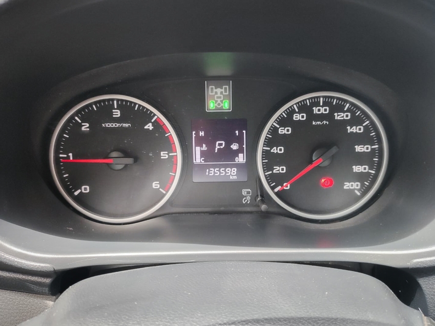 mitsubishi l200 triton 2.4 16v turbo diesel sport hpe-s cd 4p 4x4 automatico 2.0 manual 20195