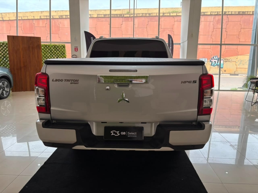 l200 triton 2.4 16v turbo diesel sport h12