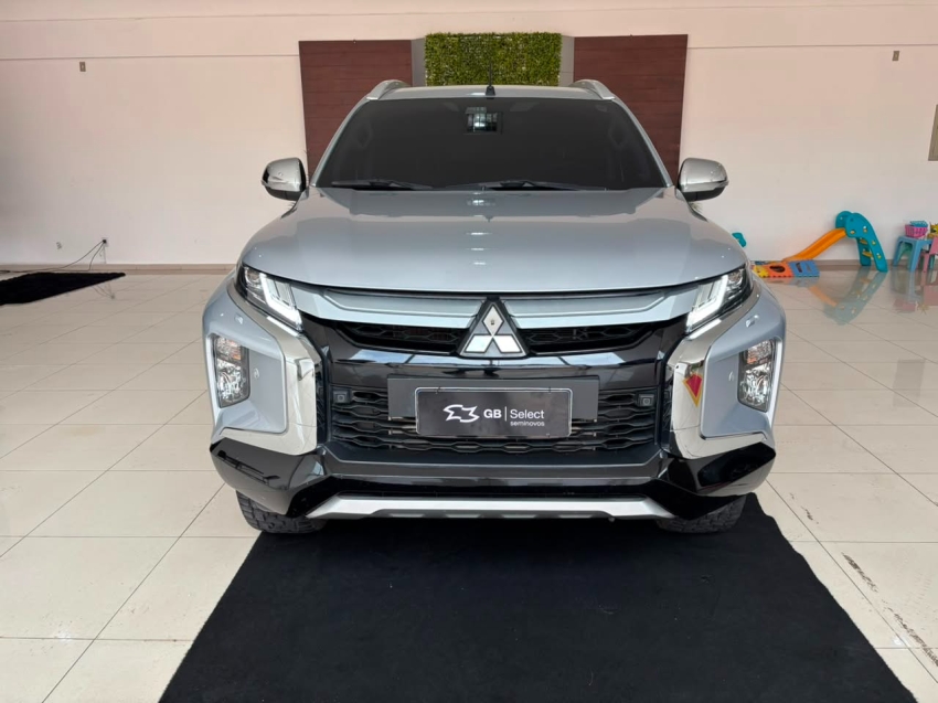 l200 triton 2.4 16v turbo diesel sport h1