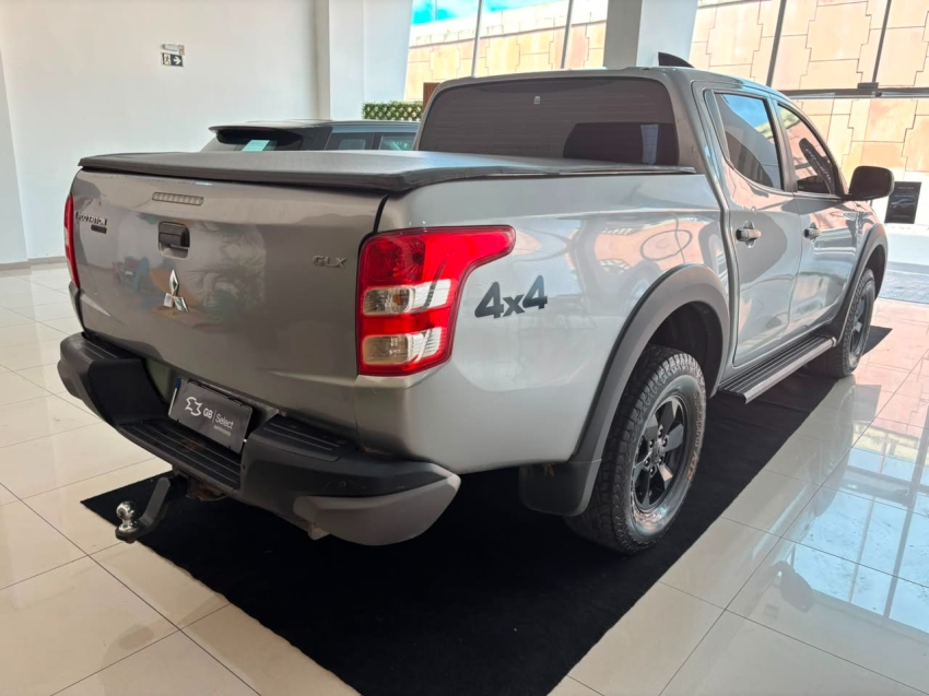 l200 triton sport outdoor glx10