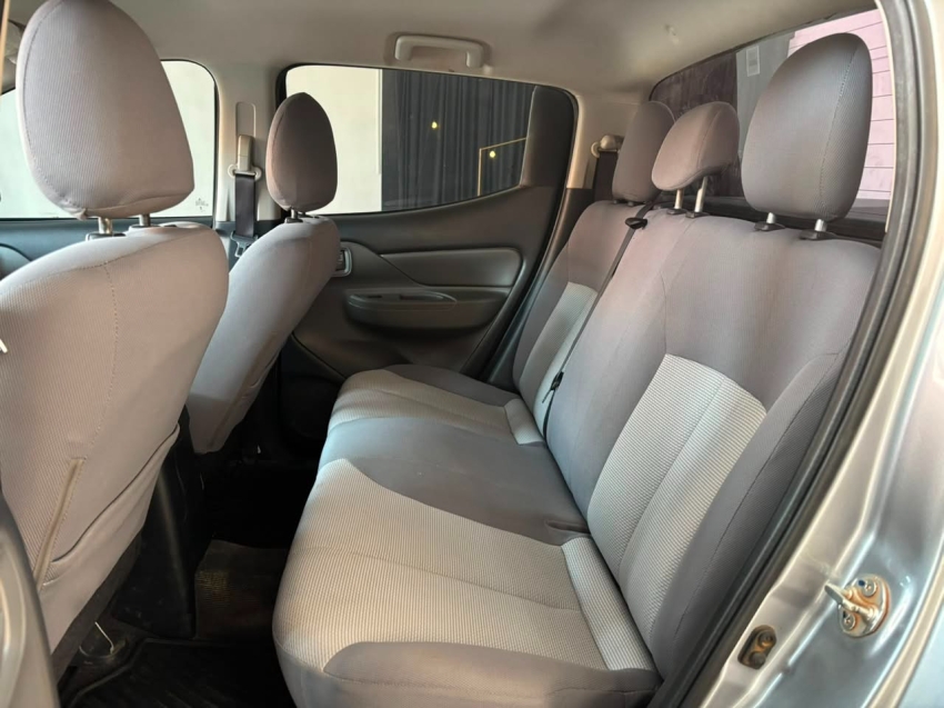 l200 triton sport outdoor glx7
