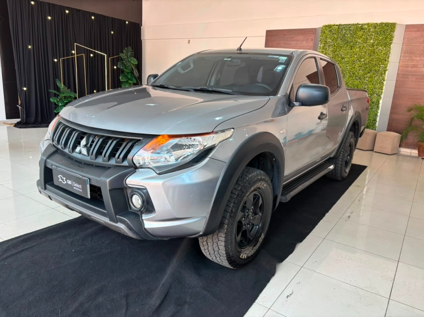 l200 triton sport outdoor glx