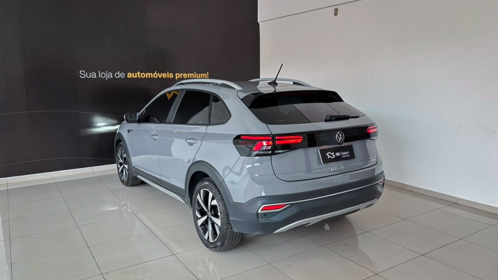 volkswagen nivus 1.0 200 tsi total flex highline automatico 4p 202411