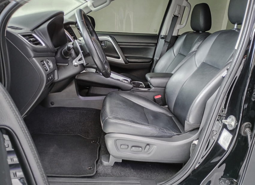 pajero sport hpe-s8