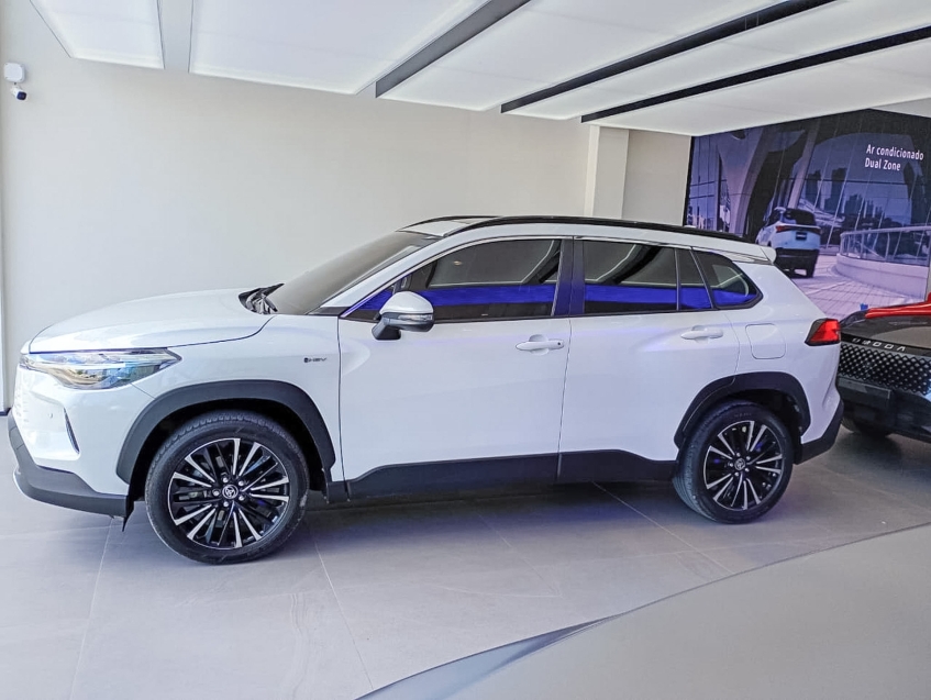 corolla cross xrx hybrid3
