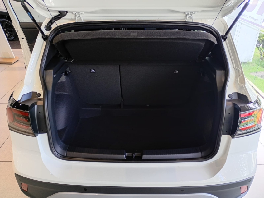 volkswagen t-cross 1.4 250 tsi total flex highline automatico 1.5 4p 202612