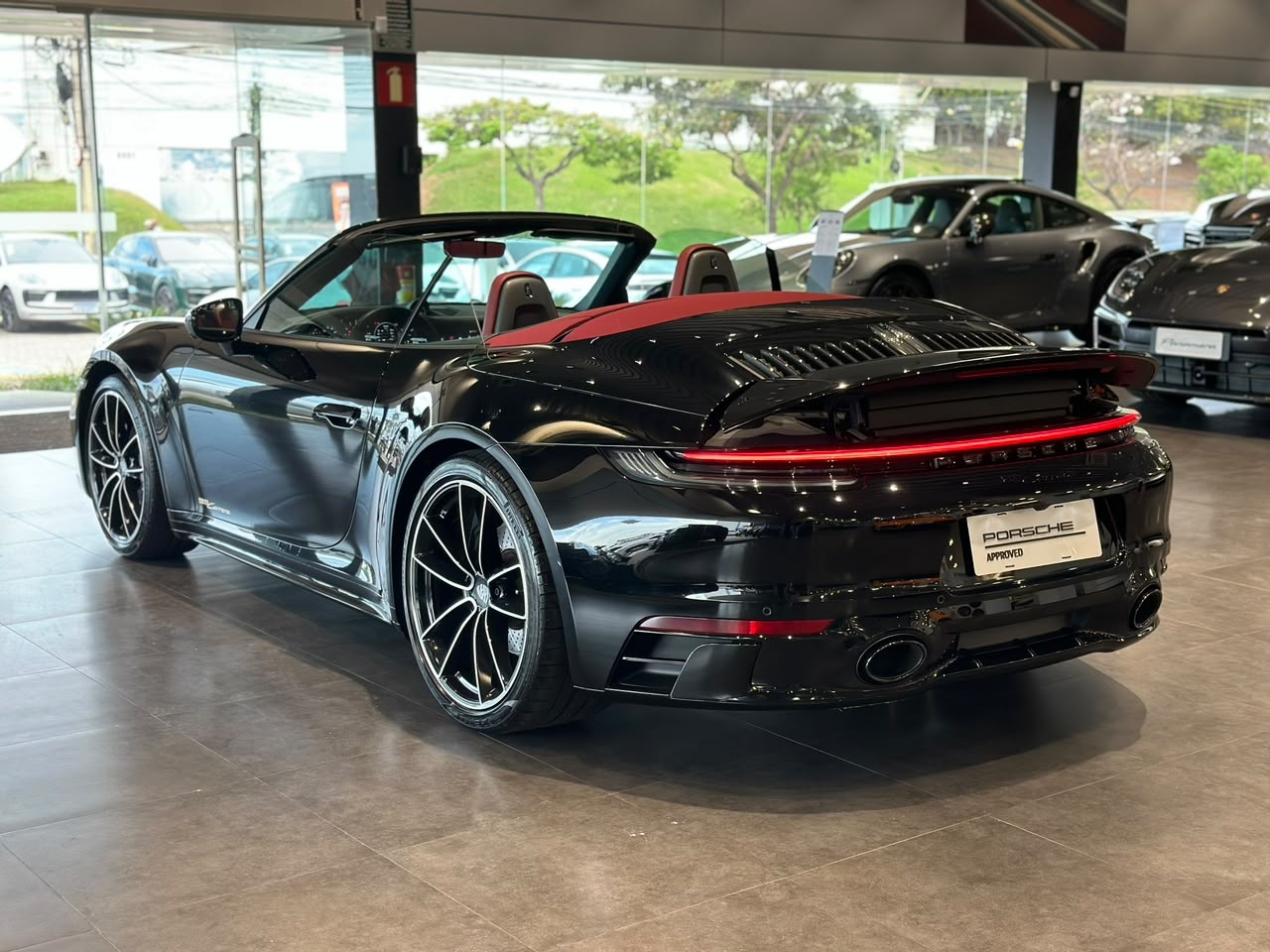 Porsche 911 3.0 24V H6 GASOLINA CARRERA 4 GTS CABRIOLET PDK