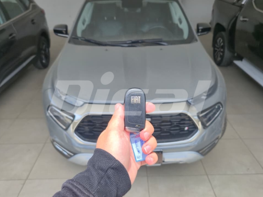 fiat toro 1.3 turbo 270 flex volcano at6 4p automatico 20241