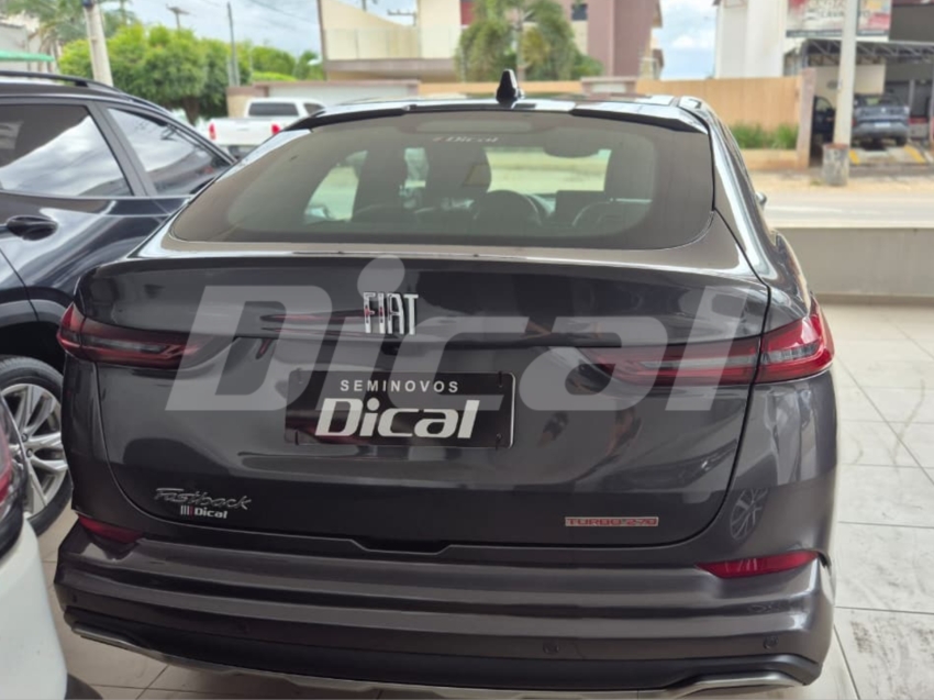 fiat fastback 1.3 turbo 270 flex limited edition at6 4p automatico 202612