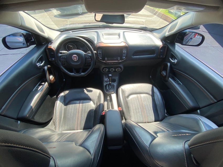 fiat toro 2.0 16v turbo diesel volcano 4wd at9 4p automatico 2021 fiat toro 2.0 16v turbo diesel volcano 4wd at9 4p automatico 2021