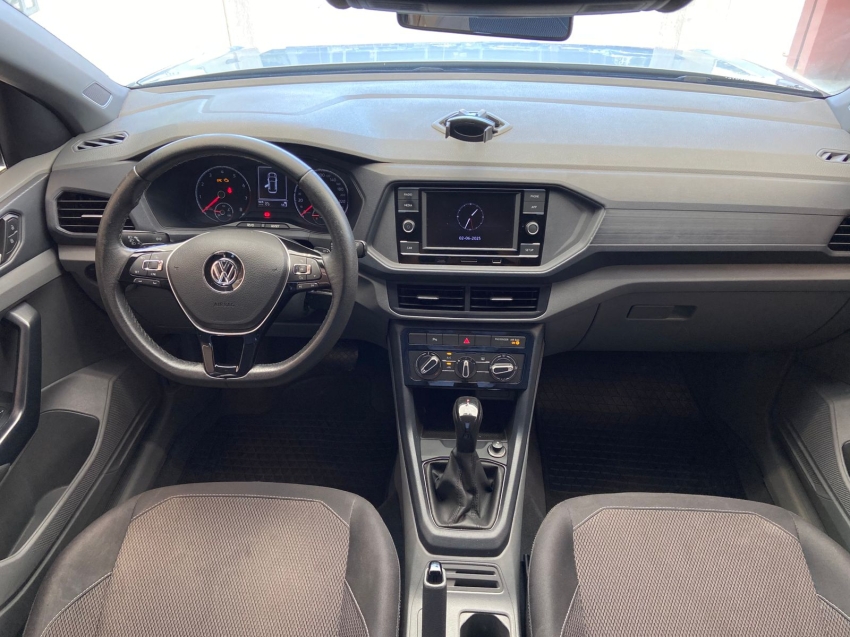 volkswagen t-cross 1.0 200 tsi total flex manual 4p 2020 volkswagen t-cross 1.0 200 tsi total flex manual 4p 2020