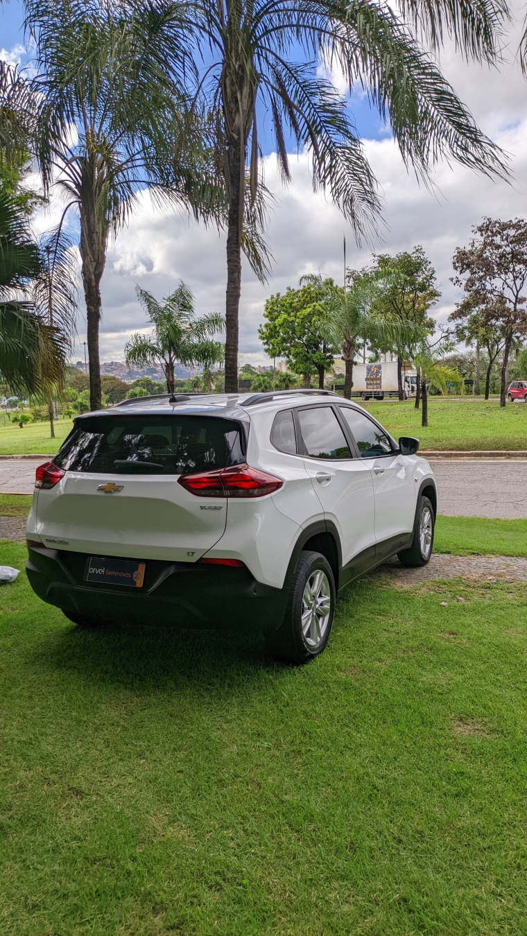 tracker lt