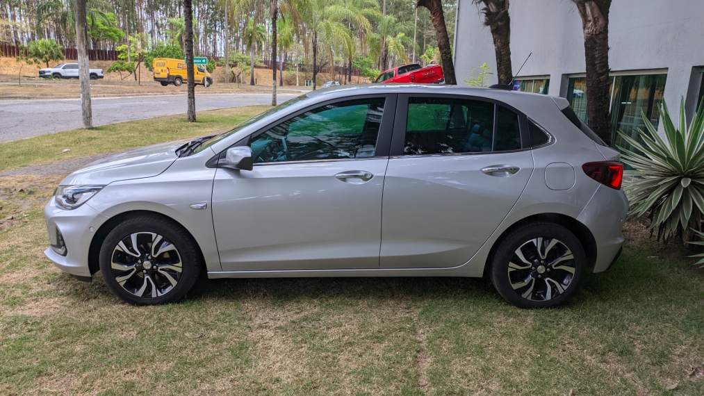 onix premier 1.0 turbo