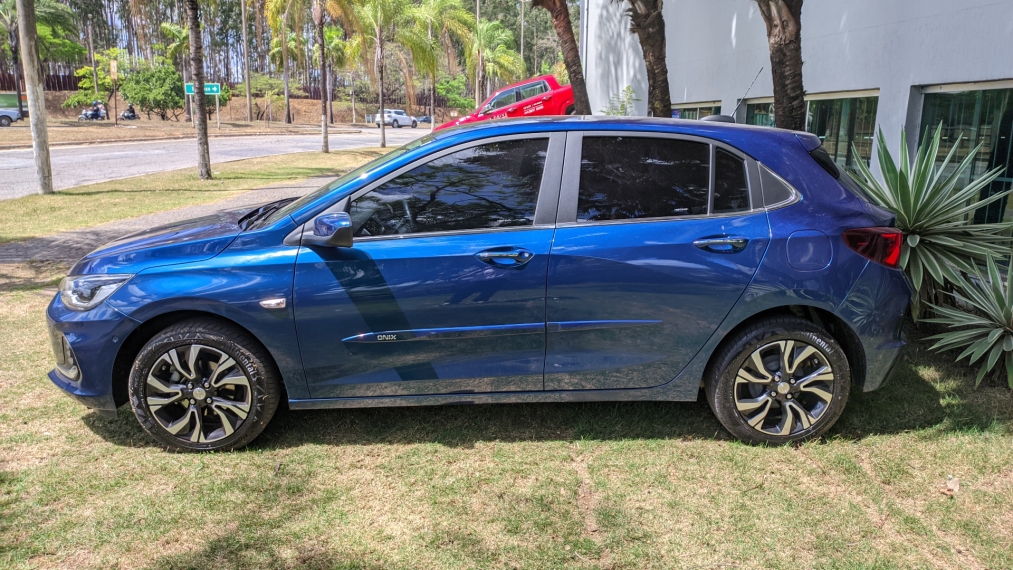 onix premier 1.0 turbo