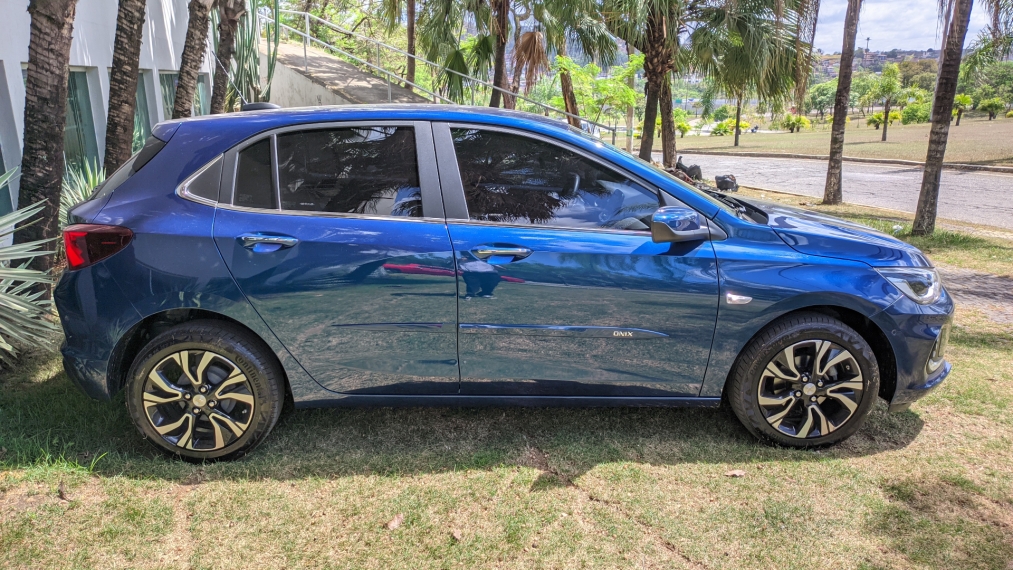 onix premier 1.0 turbo