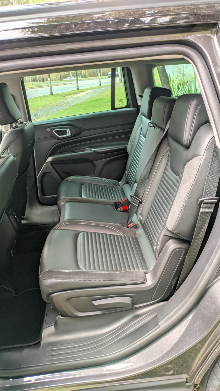jeep commander longitude t270