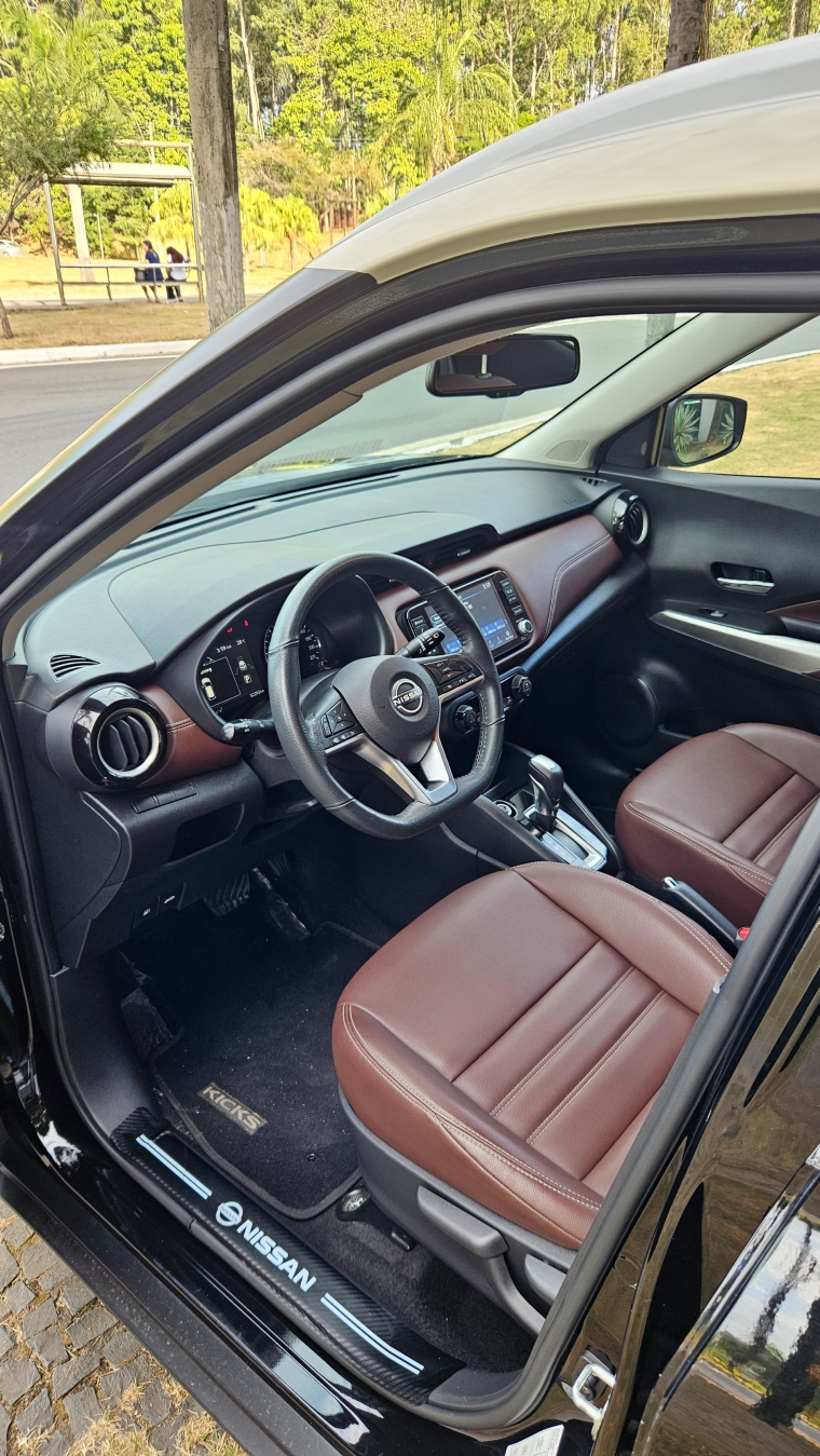 kicks exclusive cvt 1.68