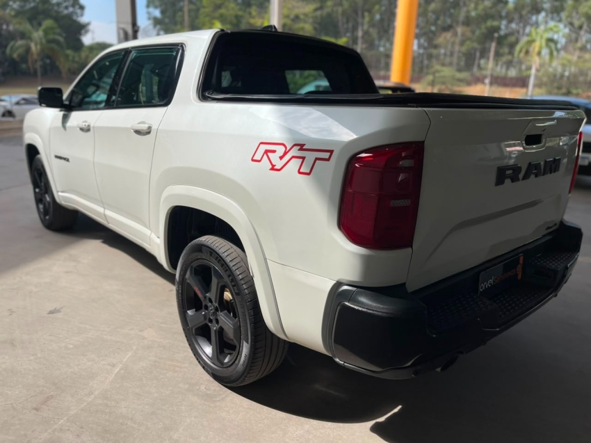 ram rampage 2.0 hurricane 4 turbo gasolina r/t 4x4 automatico 4p 20242