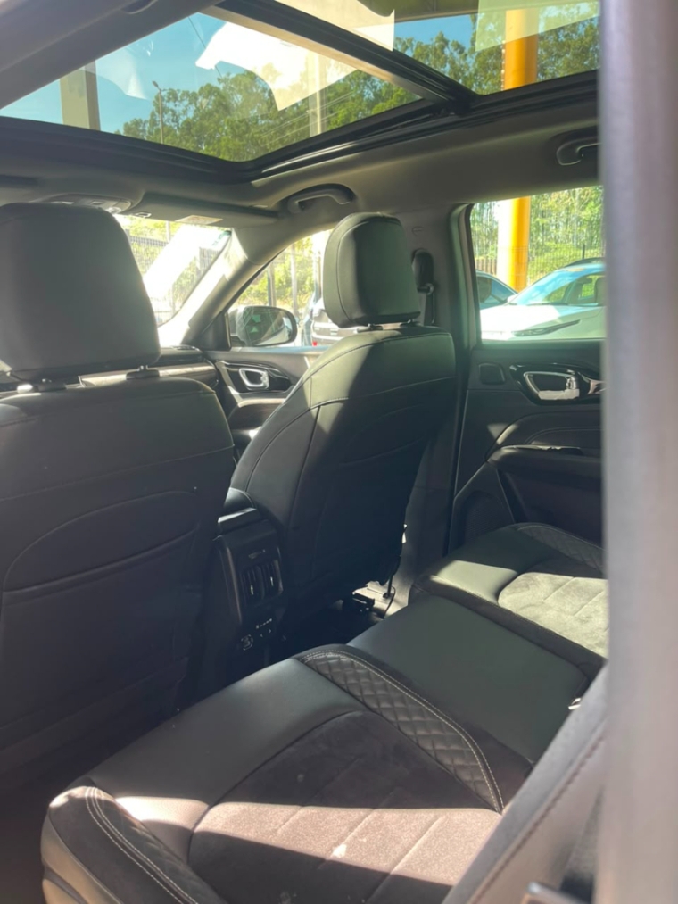 jeep commander 2.0 hurricane 4 turbo gasolina blackhawk at9 1.9 4p automatico 202610
