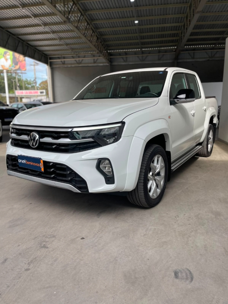 volkswagen amarok 3.0 v6 tdi diesel highline cd 4motion automatico 2.9 4p 20252