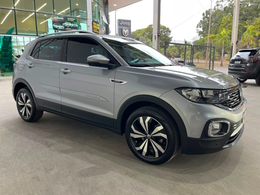 volkswagen t-cross 1.4 250 tsi total flex highline automatico 1.3 4p 20240