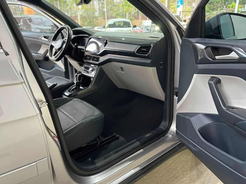 volkswagen t-cross 1.4 250 tsi total flex highline automatico 1.3 4p 20249
